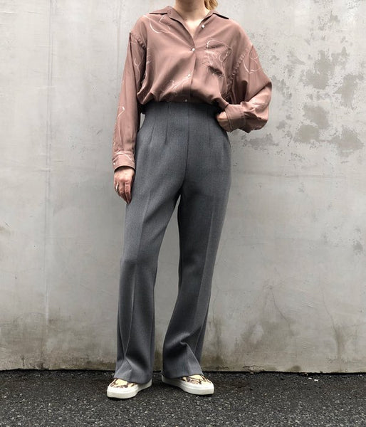 PHEENY/DOUBLE CLOTH HIGH WAIST SEMI FLARED SLACKS(GRAY)