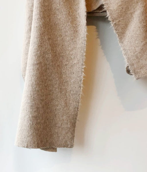 FUMIKA_UCHIDA/MOHAIR SHAGGY STOLE PONCHO (BEIGE)