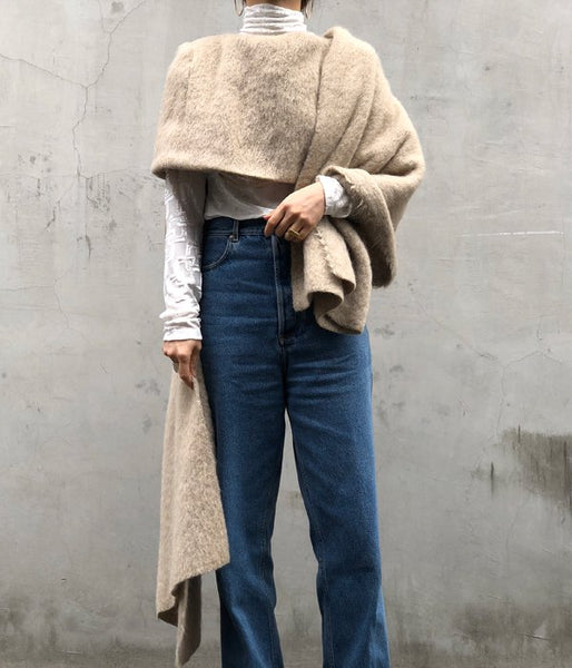 FUMIKA_UCHIDA/MOHAIR SHAGGY STOLE PONCHO (BEIGE)