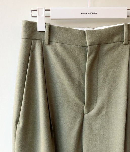 FUMIKA_UCHIDA/LIGHT WOOL FLANO_1TUCK SLACKS(SAGE)