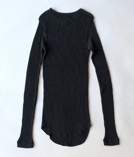 FUMIKA_UCHIDA/WOOL/SILK_NEEDLE DRAWING CREW-NECK(FADE BLACK)
