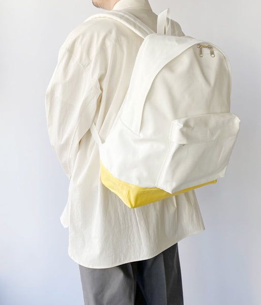 DIGAWEL/DIPPING DAY PACK (WHITE)