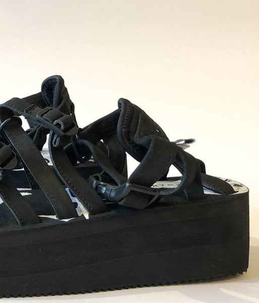 WRYHT/STRAP SANDAL(BLACK/size6)