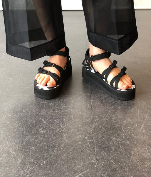 WRYHT/STRAP SANDAL(BLACK/size6)