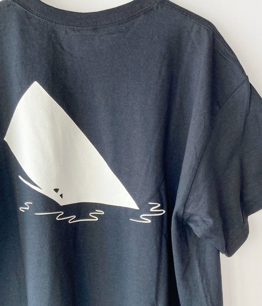 DESCENDANT/SPY HOP SS TEE (BLACK)