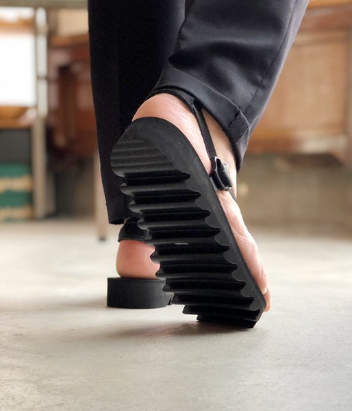 ERA./TAPE BAREFOOT SANDAL (BLACK)