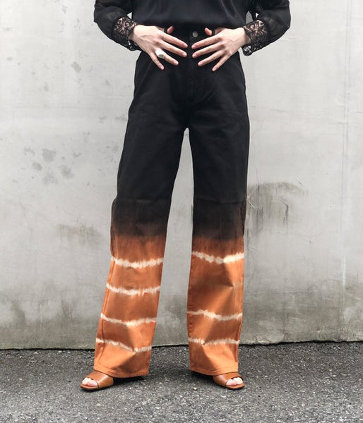 FUMIKA_UCHIDA/TIE-DYE WIDE STRAIGHT PANTS(BLK/ORANGE)