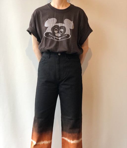 CALIFORNIA STORE/AKKY TEE(DARKBROWN)