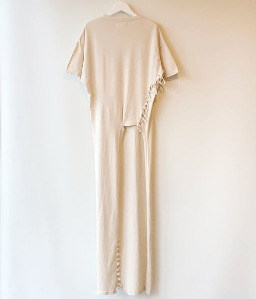 FUMIKA_UCHIDA/OVERDYED SIDE SHIRRING ASYMMETRY DRESS(OFFWHITE)
