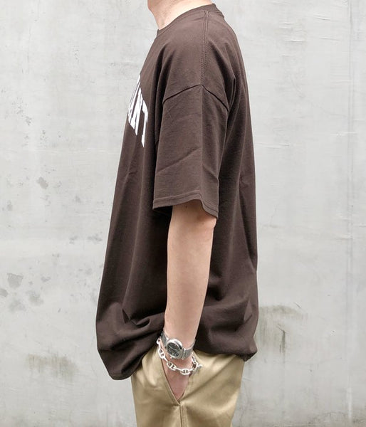 DESCENDANT/TEAM SS TEE (BROWN)