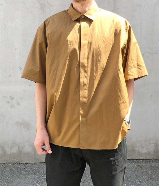 POLYPLOID/SHORT SLEEVE SHIRT C (LIGHT BROWN)