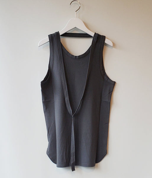 FUMIKA_UCHIDA/DOUBLE NECK NO-SLEEVE TANKTOP(CHARCOAL)
