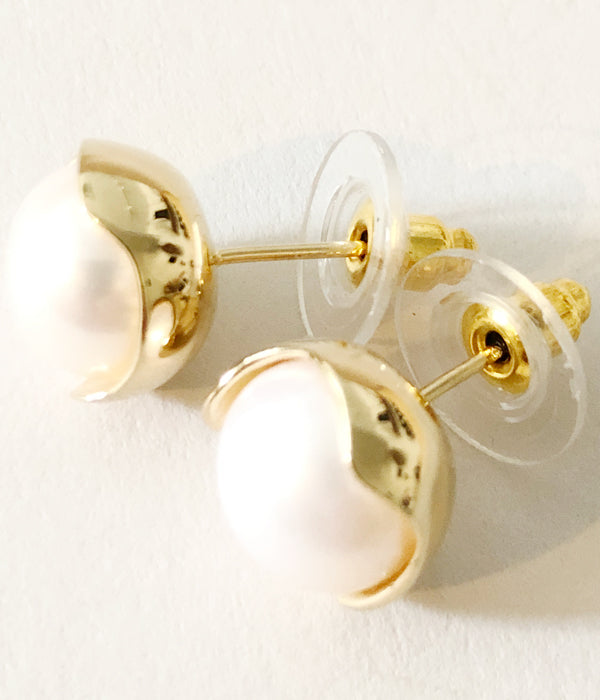 R.ALAGAN/PEARL STUDS(GOLD/WHITE PEARL)
