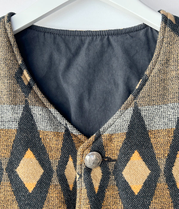 visvim/KORA DOWN VEST (BLACK)