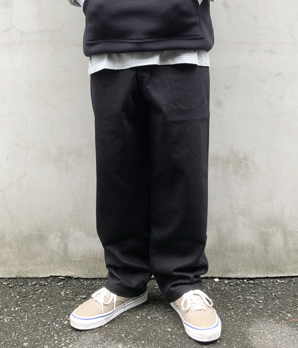 DESCENDANT/DC-6 GDT ORGANIC COTTON TWILL TROUSERS (BLACK)