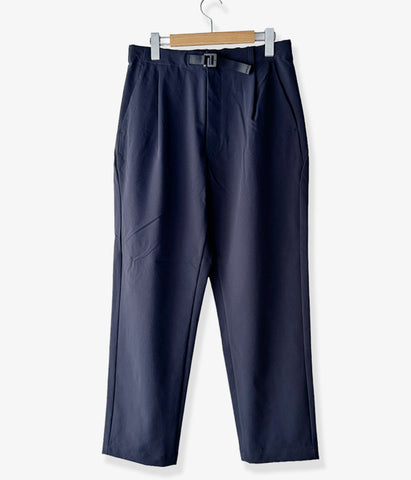 Goldwin/ONE TUCK TAPERED STRETCH PANTS (NAVY)