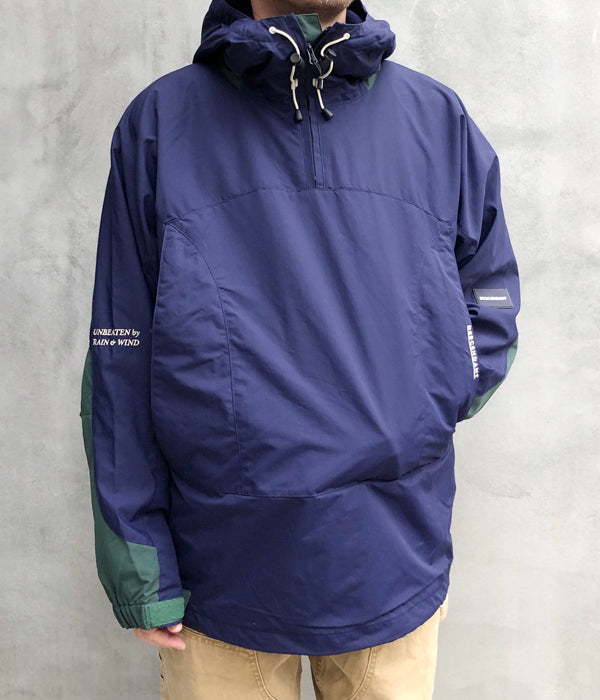 DESCENDANT/VERSANT NYLON ANORAK (NAVY)