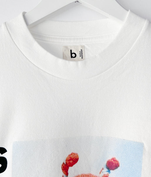 blurhms ROOTSTOCK/diRty Print Tee WIDE (WHITE)