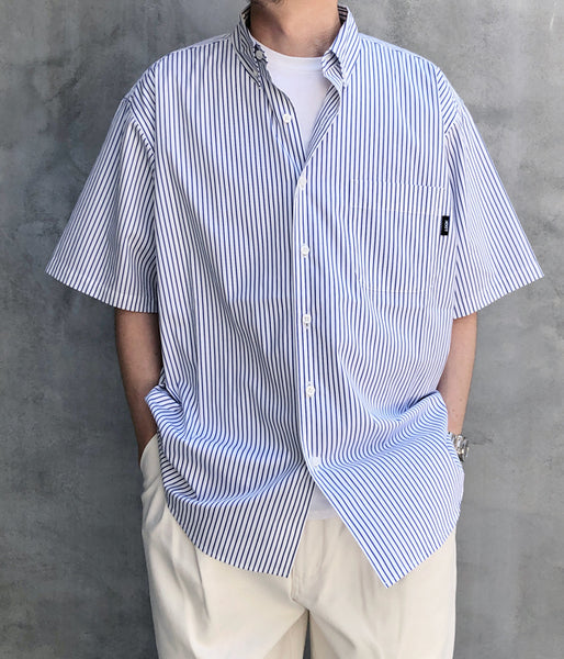 LQQK Studio/S/S BUTTON DOWN SHIRT (WHITE x BLUE STRIPE)