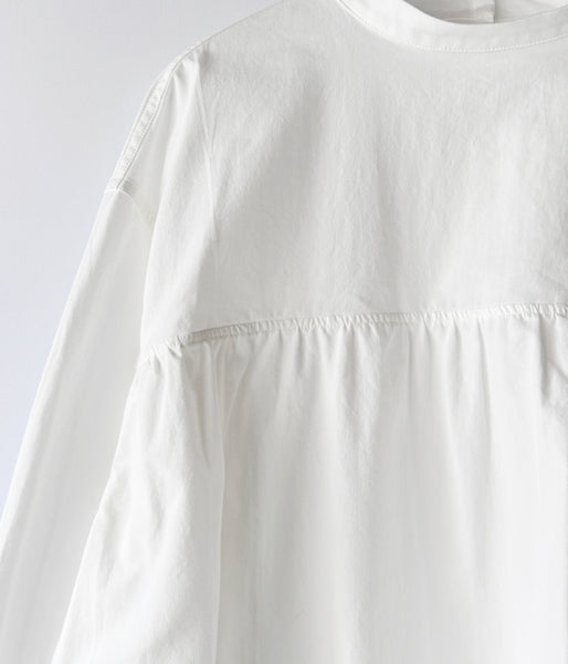 holk/BACK BUTTON BLOUSE (WHITE)