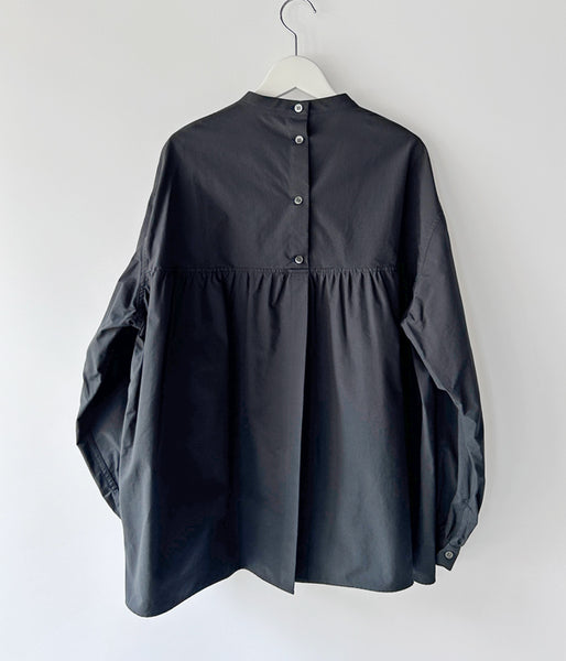 holk/BACK BUTTON BLOUSE (NAVY)