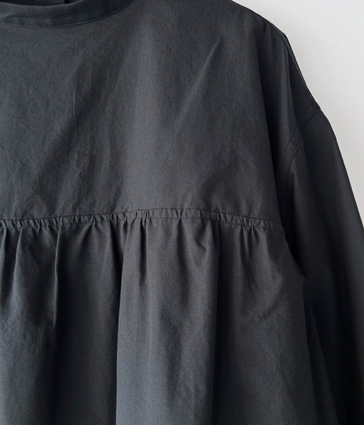 holk/BACK BUTTON BLOUSE (NAVY)