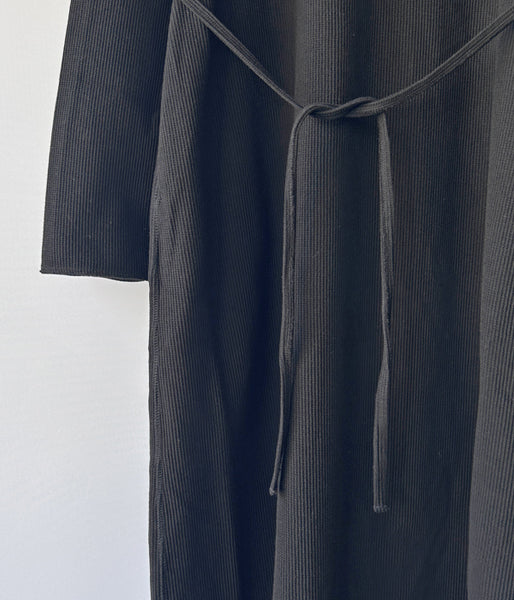 blurhms ROOTSTOCK/ROUGH&SMOOTH THERMAL OVER NECK DRESS L/S (BLACK)