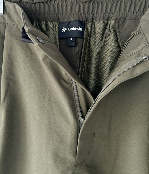 Goldwin/ONE TUCK TAPERED STRETCH PANTS (OLIVE GREEN)