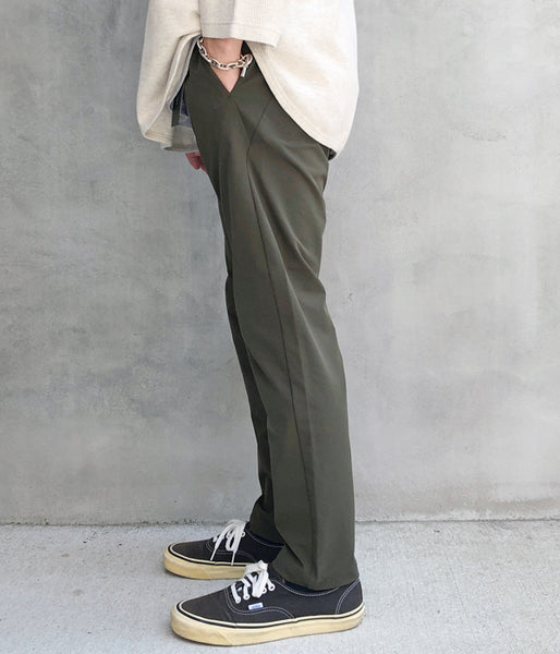 Goldwin/SLIM TAPERED STRETCH PANTS (OLIVE GREEN)