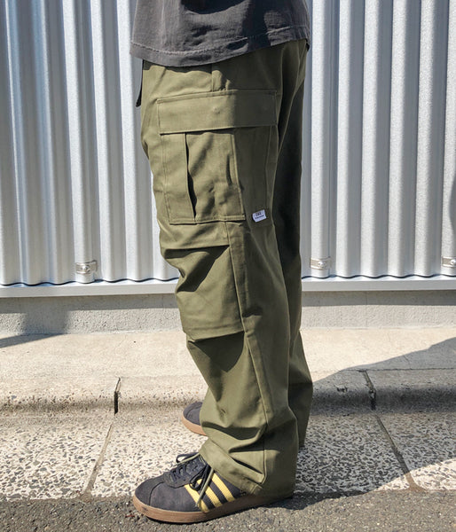 DESCENDANT/BUCKET CARGO TROUSERS (OLIVE DRAB)