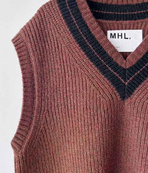 MHL./TOUGH WOOL RIB VEST WOMENS (RUST)