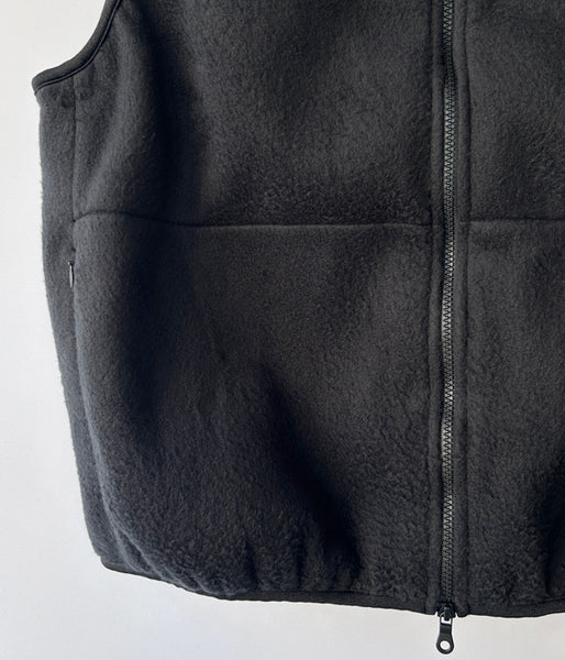 blurhms ROOTSTOCK/LEVEL3 FLEECE VEST (BLACK)