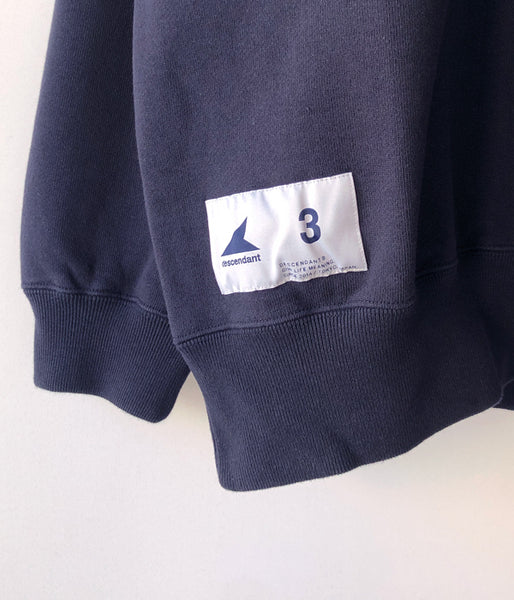 DESCENDANT/OTL CREW NECK V GAZETTE (NAVY)