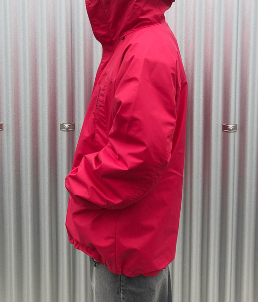 DESCENDANT/MONTAGNE NYLON JACKET 3LAYER (RED)