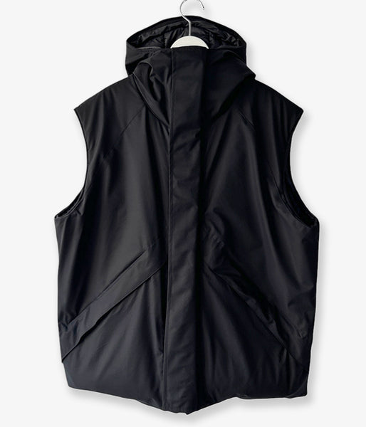 INTERIM/HYPER BIG HI-LOFT WATER PROOF INSULATED HOODED VEST (BLACK)