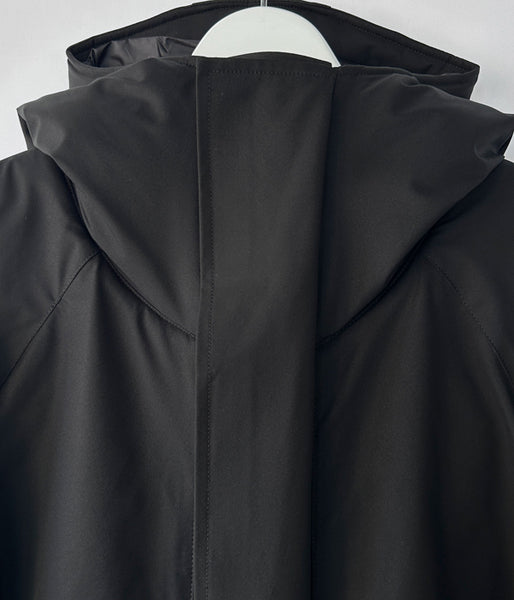 INTERIM/HI-LOFT WATER PROOF INSULATED HOODED JACKET (BLACK)