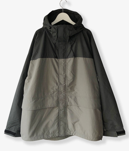 DESCENDANT/AC NYLON JACKET (GRAY)