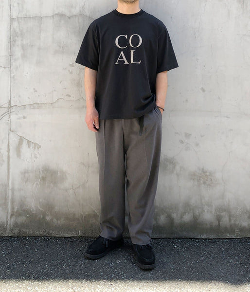 blurhms ROOTSTOCK/COAL Print Tee WIDE (BLACK)