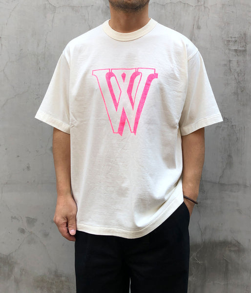 blurhms ROOTSTOCK/W-W 88/12 Print Tee WIDE (WHITExPINK)