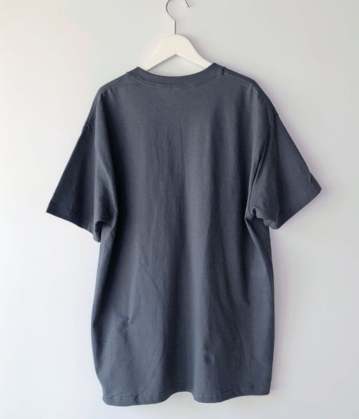 HIGH! STANDARD/STANDARD SERVICE SIGN SS TEE (CHARCOAL)