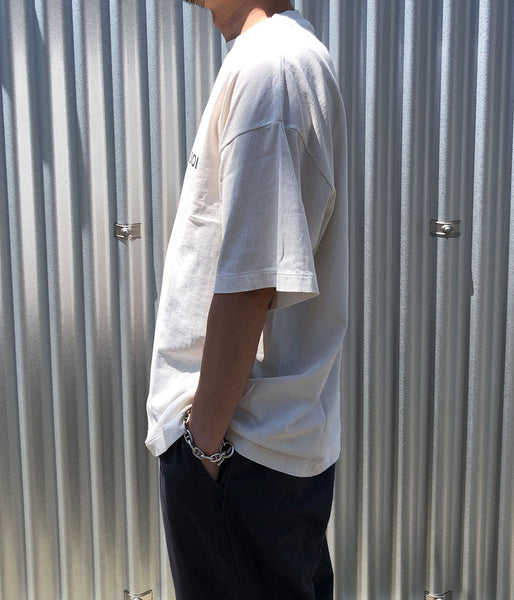 SAINT MICHAEL/SS TEE/LOVE SONG/WHITE