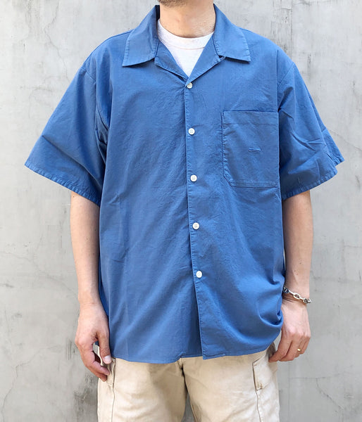 DESCENDANT/S WIND OPEN COLLAR SS SHIRT PIGMENT DYE (BLUE)