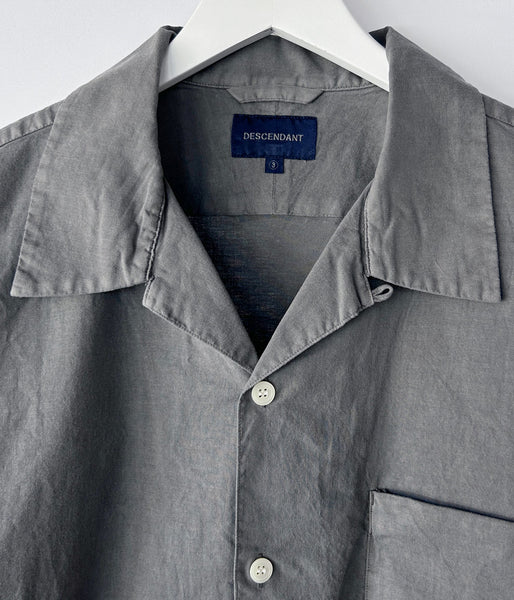 DESCENDANT/S WIND OPEN COLLAR SS SHIRT PIGMENT DYE (GRAY)