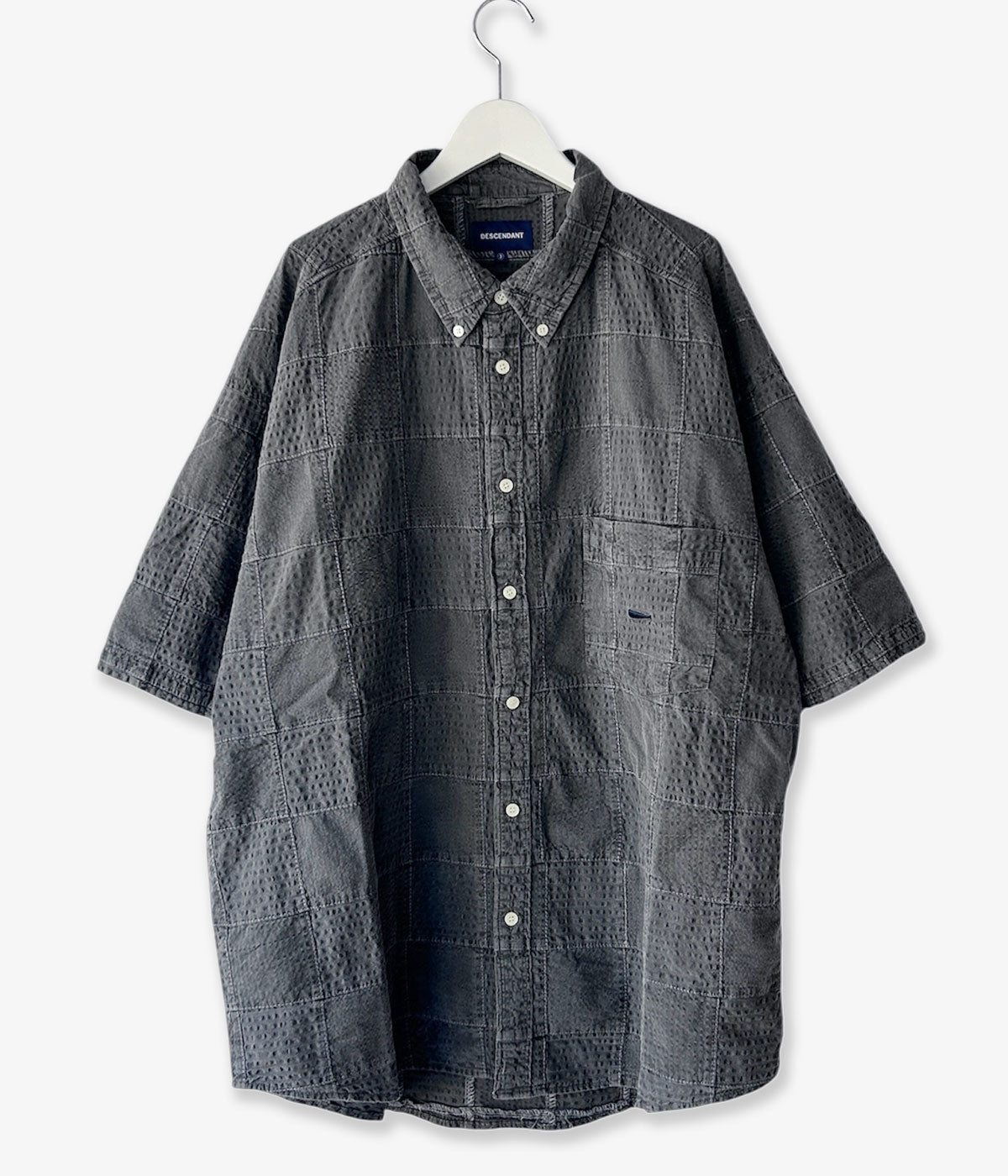 DESCENDANT/DISTRIBUTION PATCHWORK SS SHIRT PIGMENT DYE (GRAY)