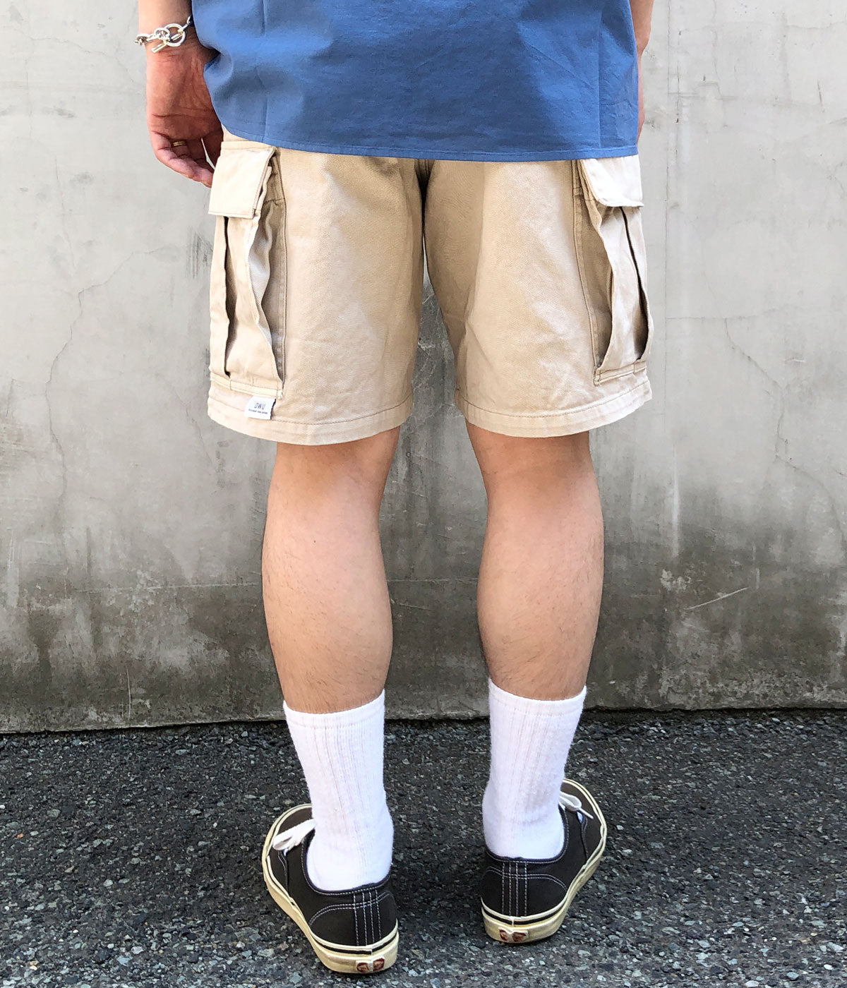 DESCENDANT/BUCKET CARGO SHORTS (BEIGE)