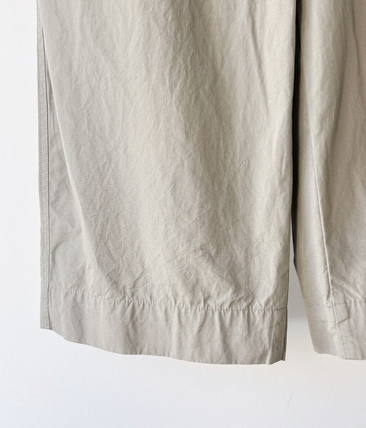 MHL./FINE COMPACT COTTON POPLIN TROUSERS (TAUPE)