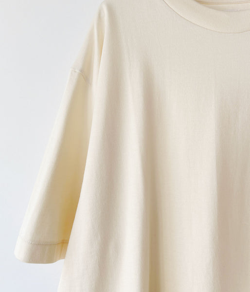 blurhms ROOTSTOCK/SILK COTTON 20/80 S/S TEE WIDE (Ivory)