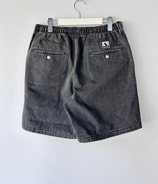 DESCENDANT/SHORE DENIM BEACH SHORTS (BLACK)