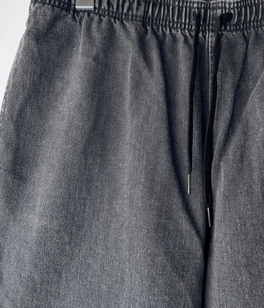 DESCENDANT/SHORE DENIM BEACH SHORTS (BLACK)