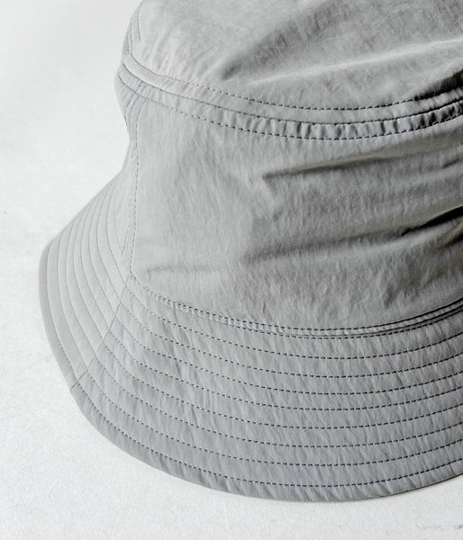 Goldwin/NYLON BUCKET HAT